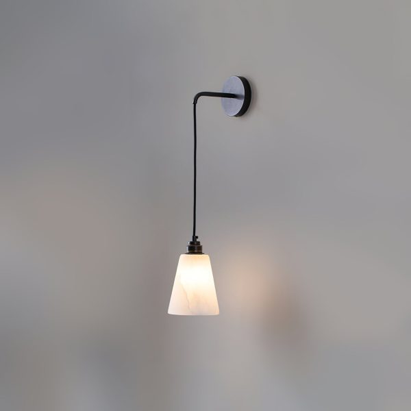 Mykonos - Lampa ścienna stożkowa Alabaster biało-złota