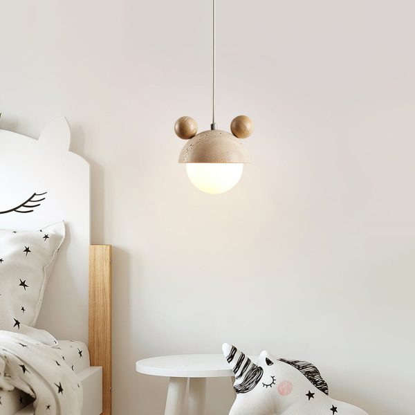 Domiere-Travertine-Pendant-Lamp-Vidirlighting3_7.jpg Lampa wisząca Domiere z travertynu i drewnianymi akcentami