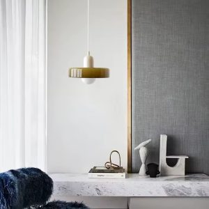 Nowoczesna lampa wisząca z kolorowym kloszem PMMA