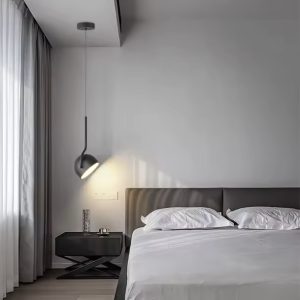 Skandynawska lampa wisząca LED z obrotowym kloszem