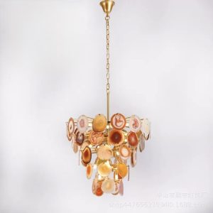 Luksusowa lampa wisząca z agatowych plastrów w stylu nowoczesnym