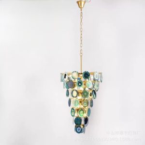 Luksusowa lampa wisząca z agatowych plastrów w stylu nowoczesnym