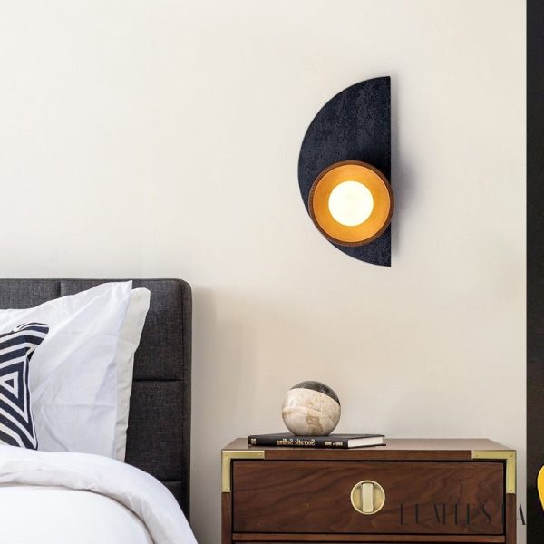 Andinia - Kinkiet nowoczesny czarny trawertyn z drewnem, do sypialni, Ø17xH35 cm