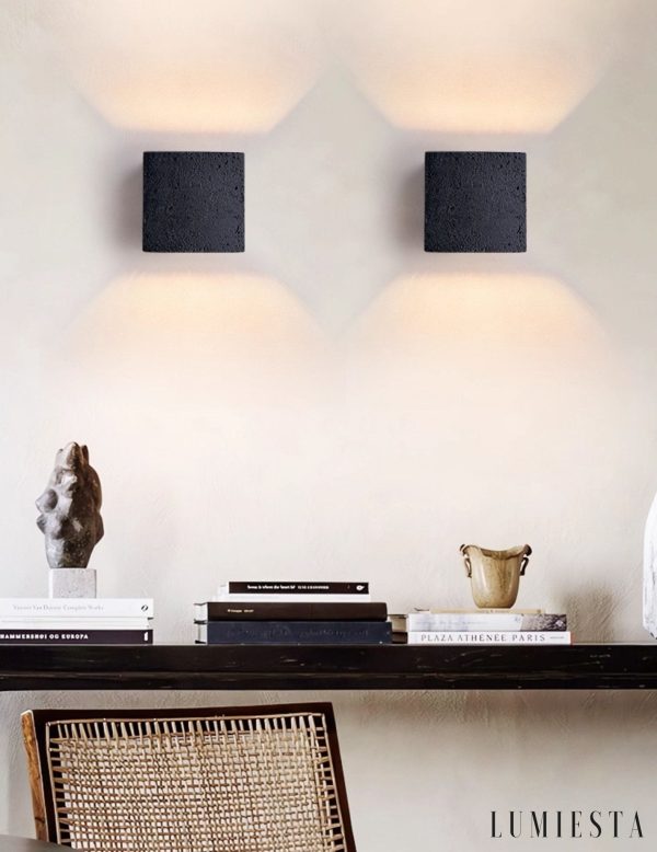 Lumiesta-bilboria-kinkiet-nowoczesny-metalowy-czarny-trawertyn-do-salonu-1212-cm-6.jpg Bilboria - Kinkiet nowoczesny metalowy, czarny trawertyn do salonu, Ø12×12 cm