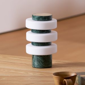 Meridia - Lampa stołowa z trawertynu lub marmuru, biała do salonu Ø18 x H30 cm