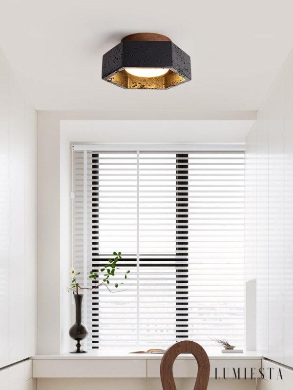 Rivieris - Plafon trawertynowy czarny z drewnem orzechowym do salonu Ø17×7 cm