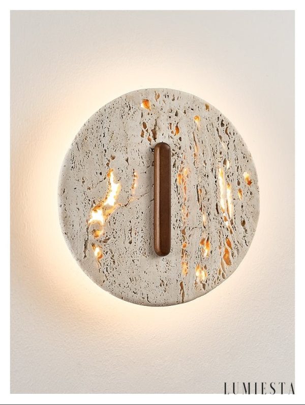 Tuluma - Kinkiet trawertynowy drewniany, orzechowo-żółty, do salonu, Ø25x25 cm