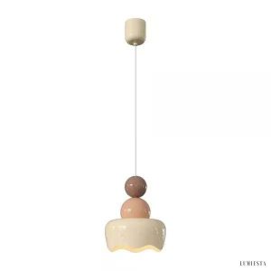 Kremowa lampa wisząca z żywicy w stylu nordyckim