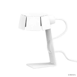 Minimalistyczna lampa biurkowa Object 3 z metalu