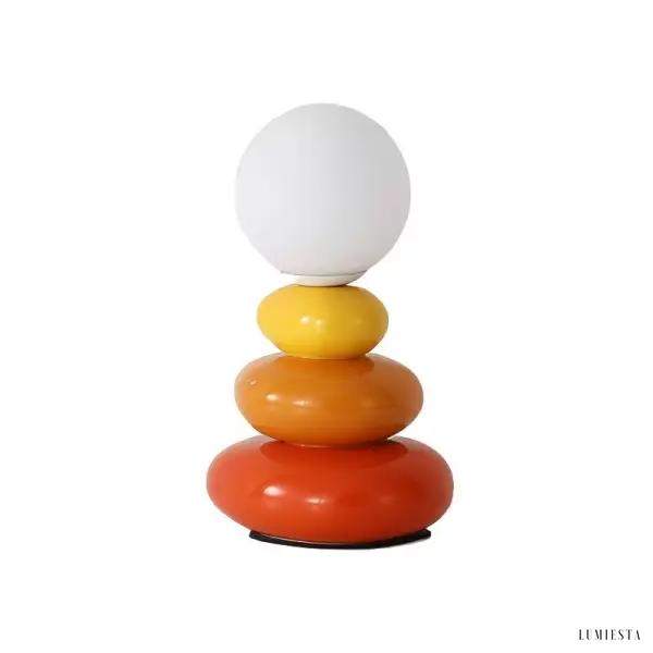 Nowoczesna lampka stołowa inspirowana kamieniami dekoracyjnymi