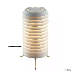 Lampa stołowa Maija z metalowymi dyskami w stylu skandynawskim