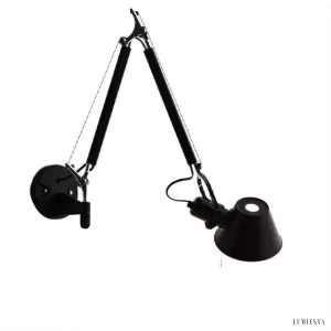 Czarna teleskopowa lampa ścienna obrotowa styl nowoczesny