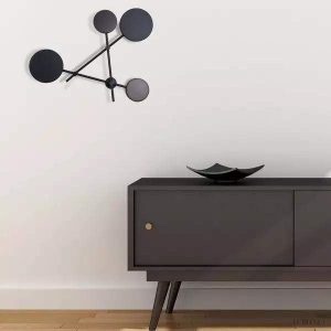 Lampa ścienna Iride w nowoczesnym geometrycznym stylu