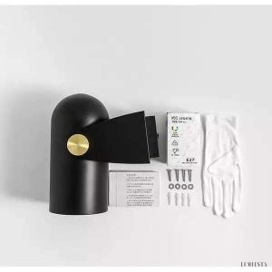 image_10-380.jpg Lampa ścienna Carronade w stylu nowoczesnym czarna z mosiężnym akcentem