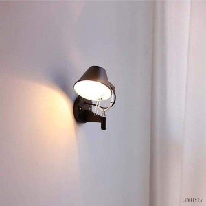 Czarna teleskopowa lampa ścienna obrotowa styl nowoczesny