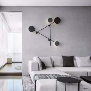 Lampa ścienna Iride w nowoczesnym geometrycznym stylu