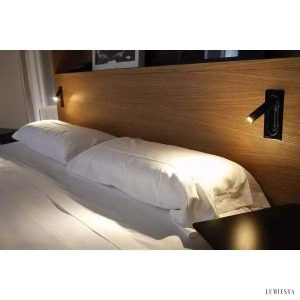 Lampa ścienna Ledtube z regulowanym strumieniem światła