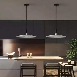 Duża lampa wisząca Geo nowoczesny design i elegancja