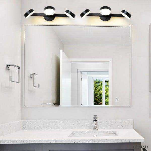 Nowoczesna lampa ścienna z regulowanymi okrągłymi kloszami