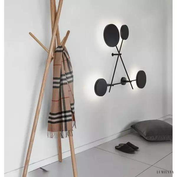 Lampa ścienna Iride w nowoczesnym geometrycznym stylu