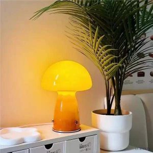 Lampka stołowa w stylu Bauhaus w kształcie grzyba z dimmerem