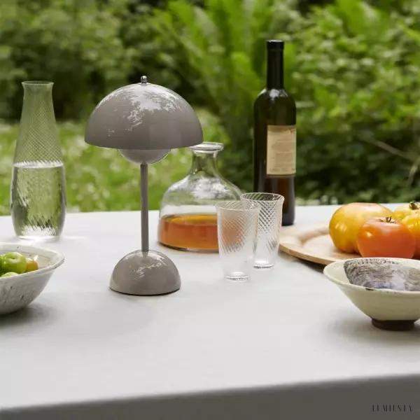 Stylowa Lampka Stołowa Bloom L9 z Dimmowaniem