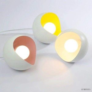 Nowoczesna lampa wisząca kuli eggshell w stylu minimalistycznym