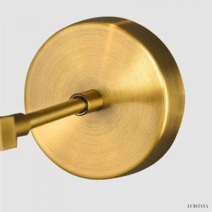 Minimalistyczna szklana lampa ścienna w kształcie kuli