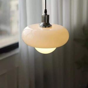 Lampa wisząca Harvey w stylu Bauhaus elegancka i nowoczesna