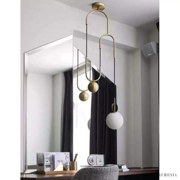 Nowoczesna lampa wisząca w kształcie koła mosiężna i szklana