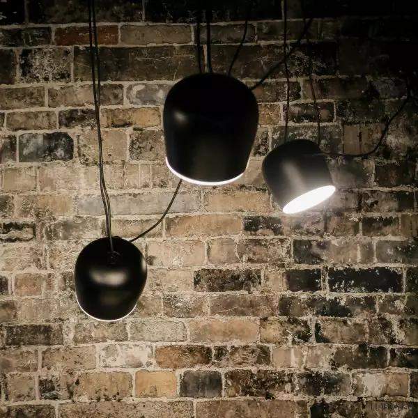 Lampa Wisząca Tema Nowoczesny Design z Regulowanym Światłem