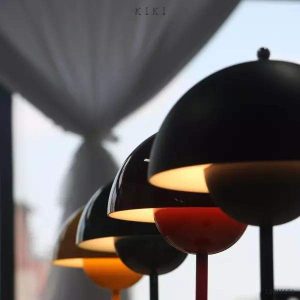 Stylowa Lampka Stołowa Bloom L9 z Dimmowaniem