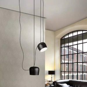 Lampa Wisząca Tema Nowoczesny Design z Regulowanym Światłem