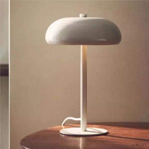 Stylowa minimalistyczna lampa stołowa w różnych kolorach
