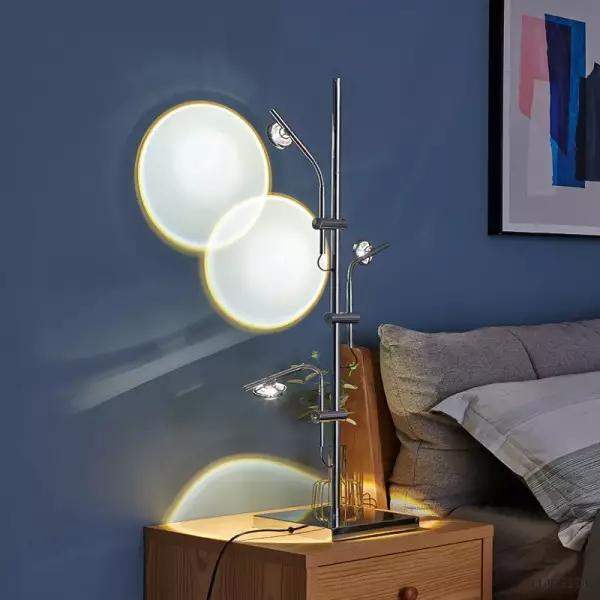 Lampa stołowa Wa Wa w nowoczesnym stylu z regulowanym ramieniem