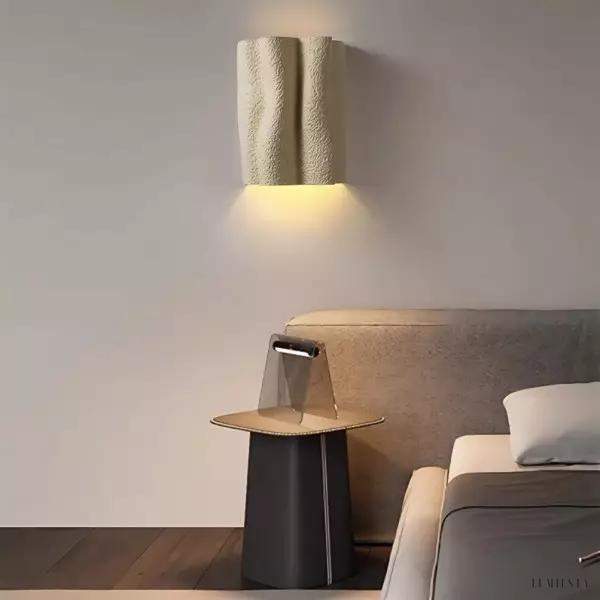 Lampa ścienna z żywicy w stylu Barokowym 18x15 cm