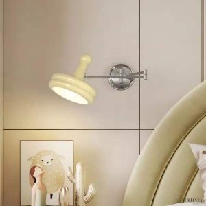Lampa ścienna z ruchomym ramieniem w kolorze kremowym