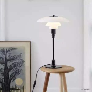 Lampa stołowa w stylu duńskim z wielowarstwowymi kloszami