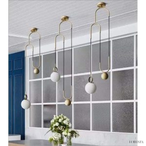 Nowoczesna lampa wisząca w kształcie koła mosiężna i szklana