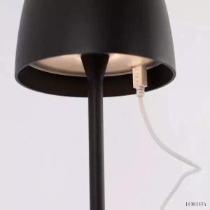 Nowoczesna lampa stołowa LED z regulacją jasności