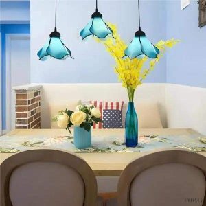 Lampa wisząca szklana w kształcie kwiatu vintage