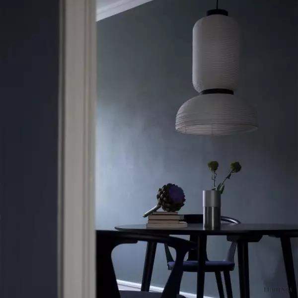 Lampa wisząca Riisi z papieru ryżowego w stylu modern