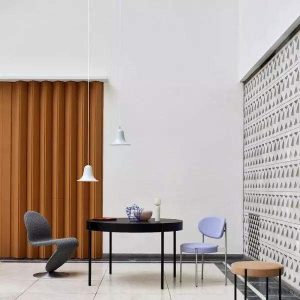 Lampa Wisząca Hat z rozkloszowanym kloszem elegancka