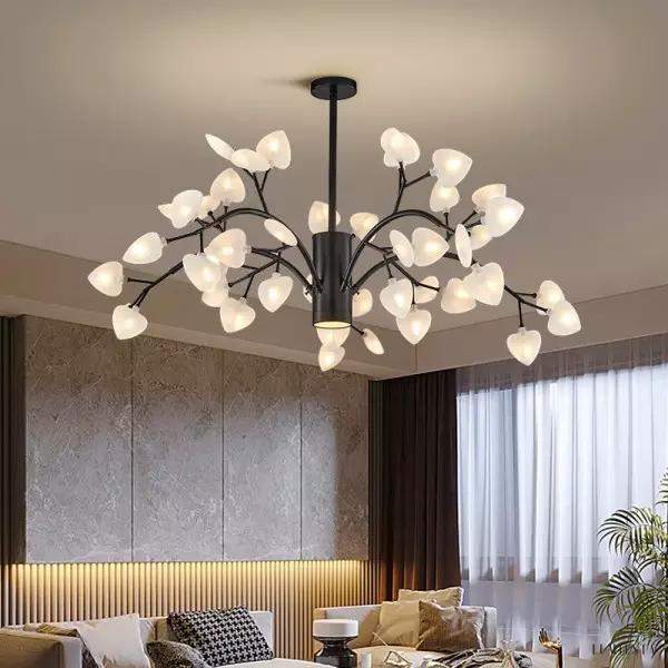 Lampa wisząca HEART w kształcie serca z metalowymi ramionami