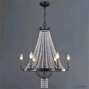 Nowoczesny żyrandol metalowy z kryształami w stylu luksusowym