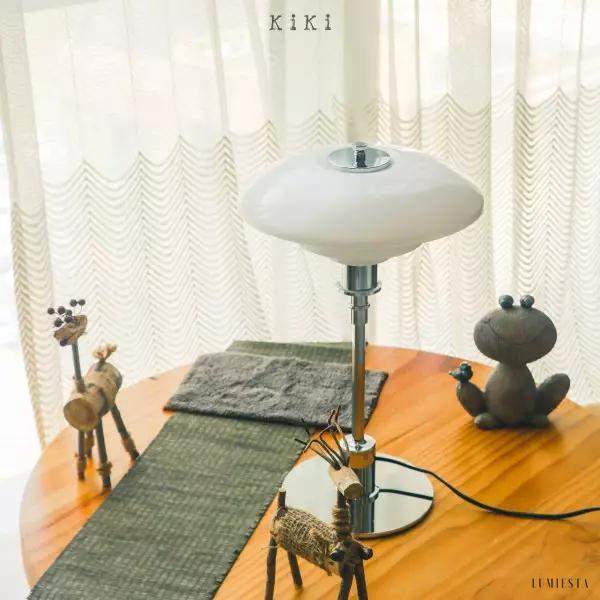 Lampa stołowa w stylu duńskim z wielowarstwowymi kloszami