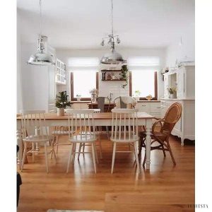 Metalowa lampa wisząca industrialna w stylu country