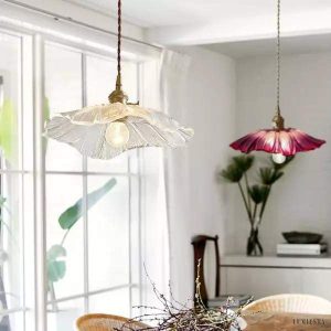 Szklana lampa wisząca retro Lotus z przezroczystym kloszem