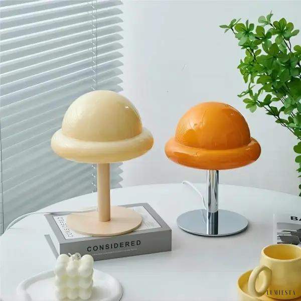 Lampa stołowa Morandi w stylu Bauhaus z kloszem grzybowym