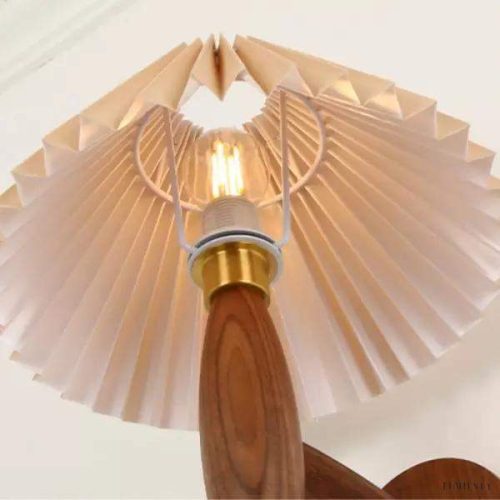 image_3-560.jpg Lampa ścienna z drewna z kloszem z tkaniny kremowa